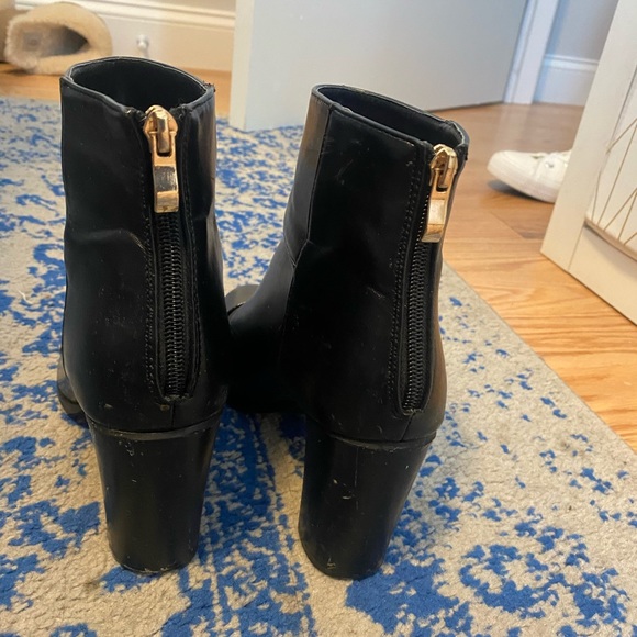 Black booties - Picture 5 of 5